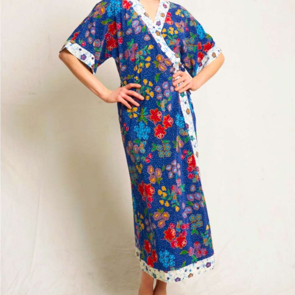 Warm Blue Floral Kimono Dress size 0